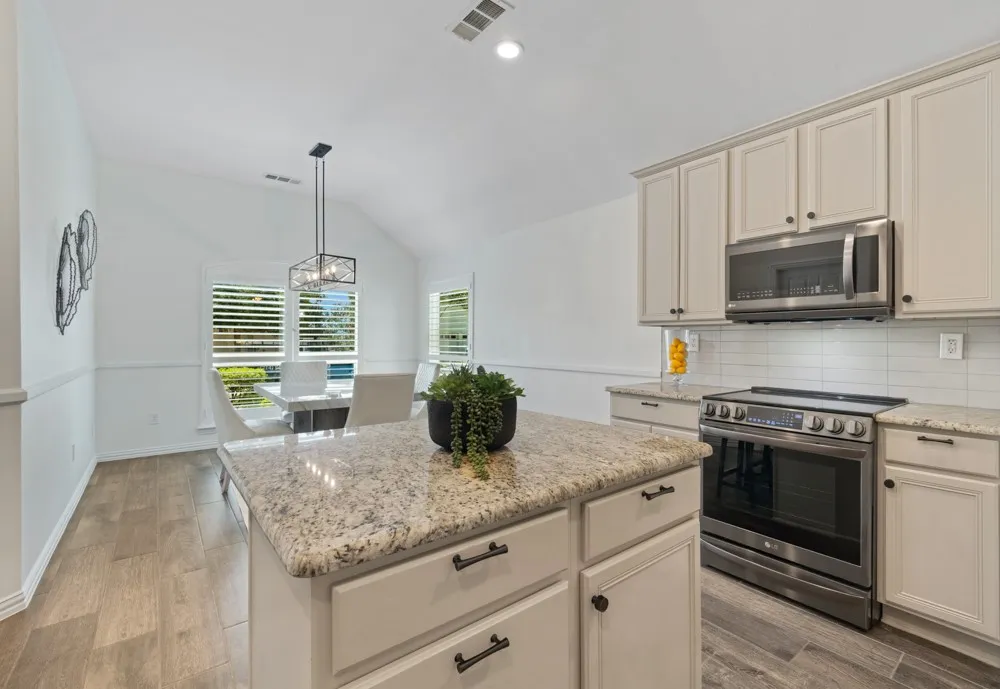 11712 Lynnbrook Drive Denton, TX 76207