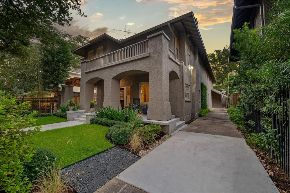 816 Kipling Street Houston, TX 77006