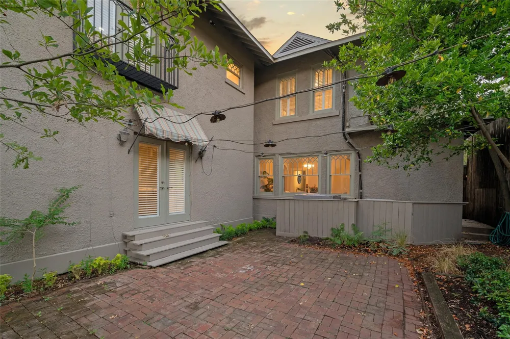 816 Kipling Street Houston, TX 77006