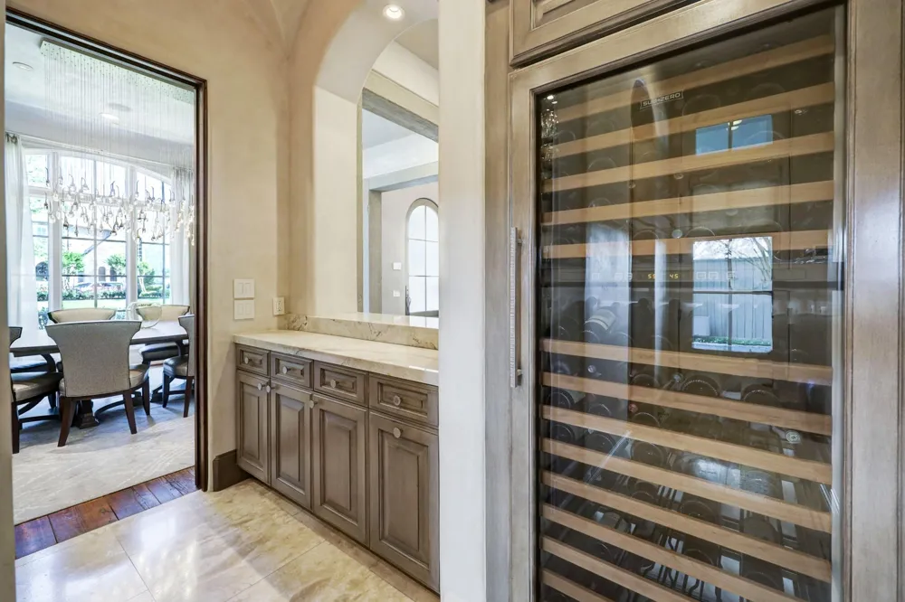 5610 Lynbrook Drive Houston, TX 77056