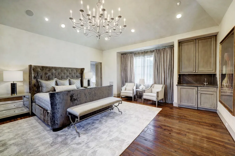 5610 Lynbrook Drive Houston, TX 77056