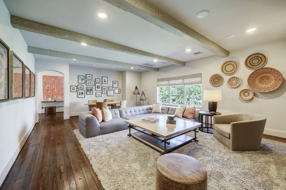 5610 Lynbrook Drive Houston, TX 77056