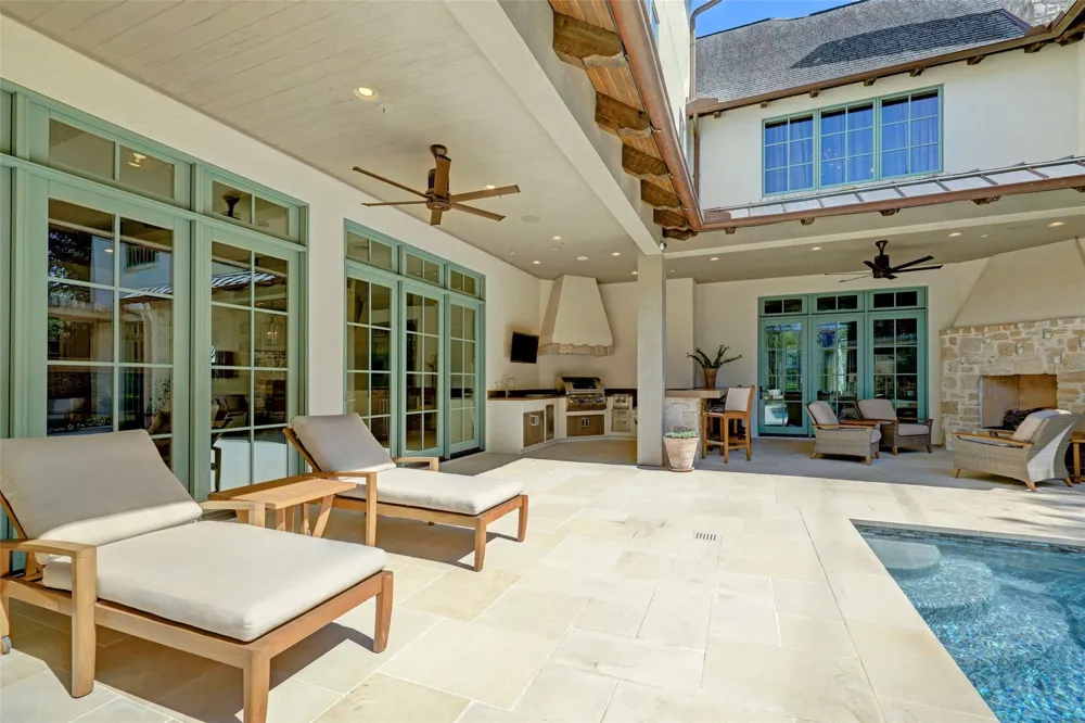 5610 Lynbrook Drive Houston, TX 77056