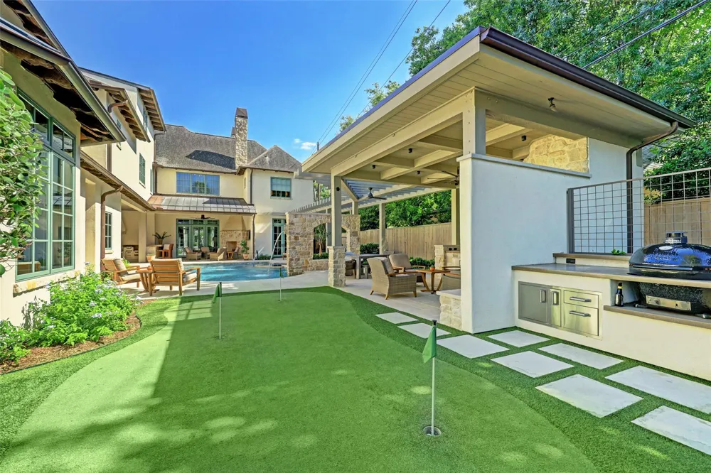 5610 Lynbrook Drive Houston, TX 77056