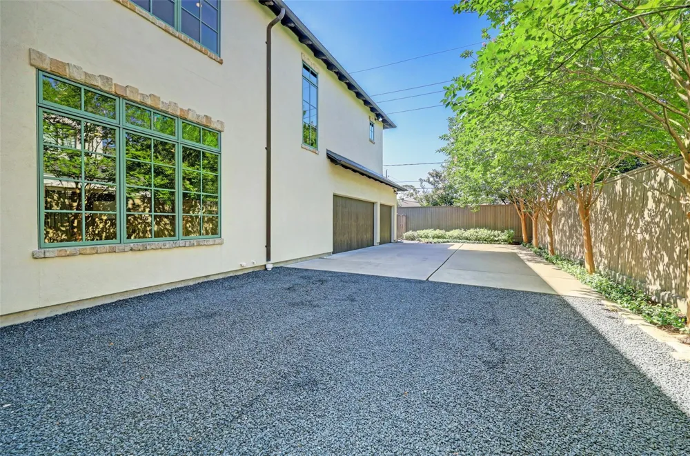 5610 Lynbrook Drive Houston, TX 77056