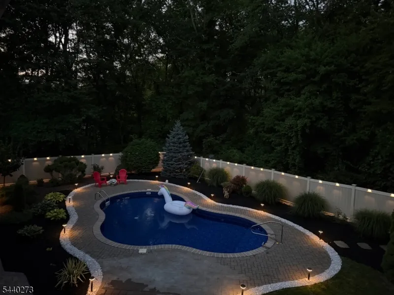 35 Waughaw Rd Montville, NJ 07082
