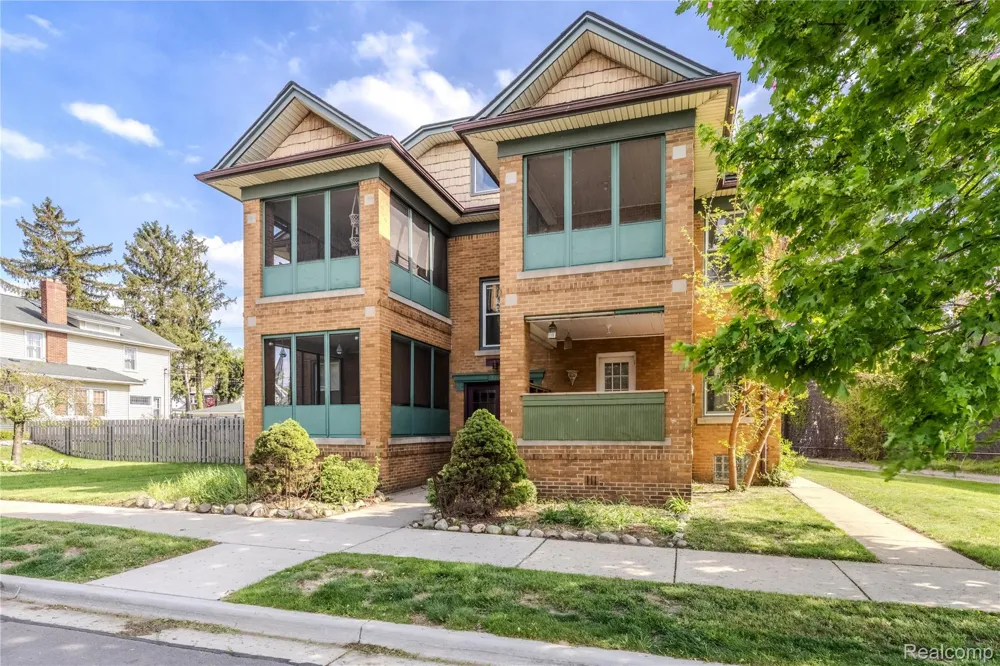 605 W Hudson Avenue #Unit #2 Royal Oak City, MI 48067