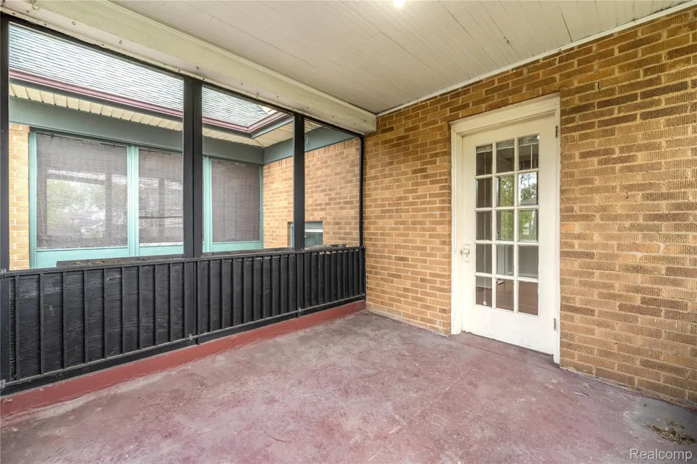 605 W Hudson Avenue #Unit #2 Royal Oak City, MI 48067