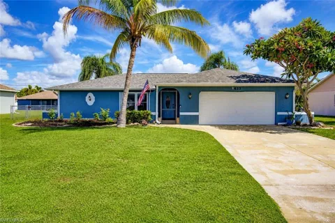 423 SW 39th Terrace