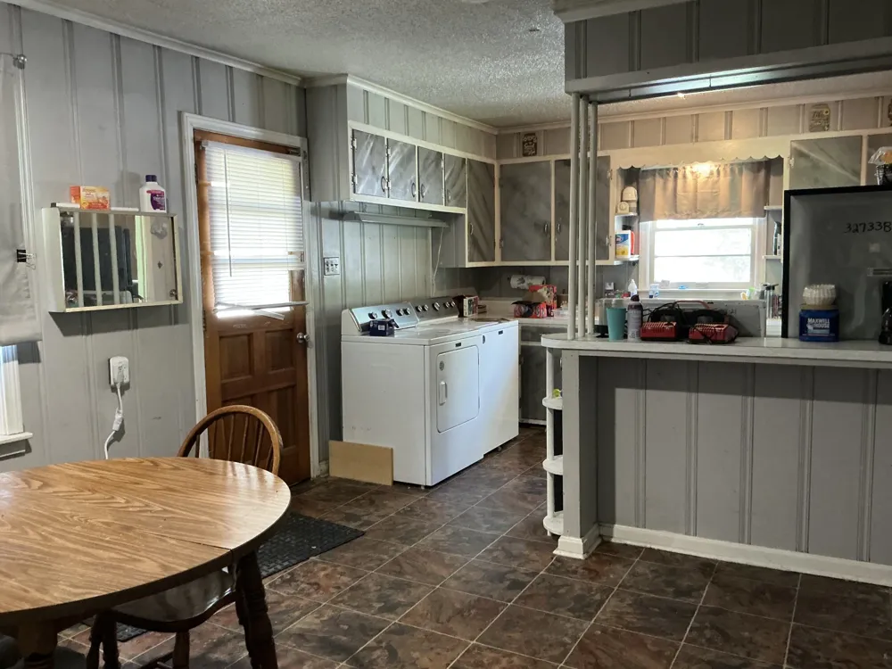 32 Humboldt Hwy Trenton, TN 38382