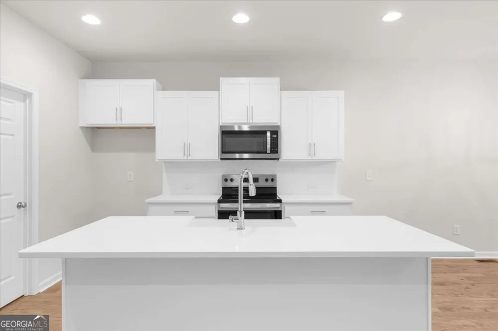 6220 Carlys WAY Gainesville, GA 30506