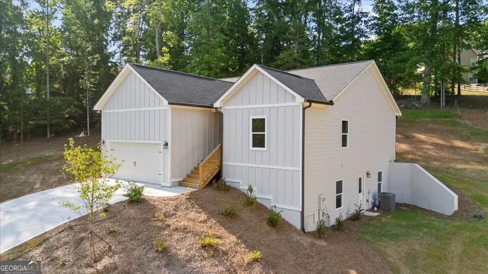 6220 Carlys WAY Gainesville, GA 30506