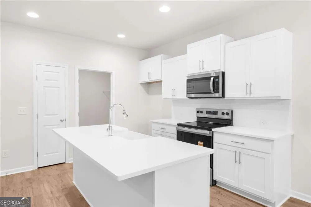 6220 Carlys WAY Gainesville, GA 30506