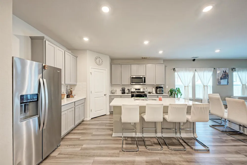 305 Windy Reed Road Hutto, TX 78634