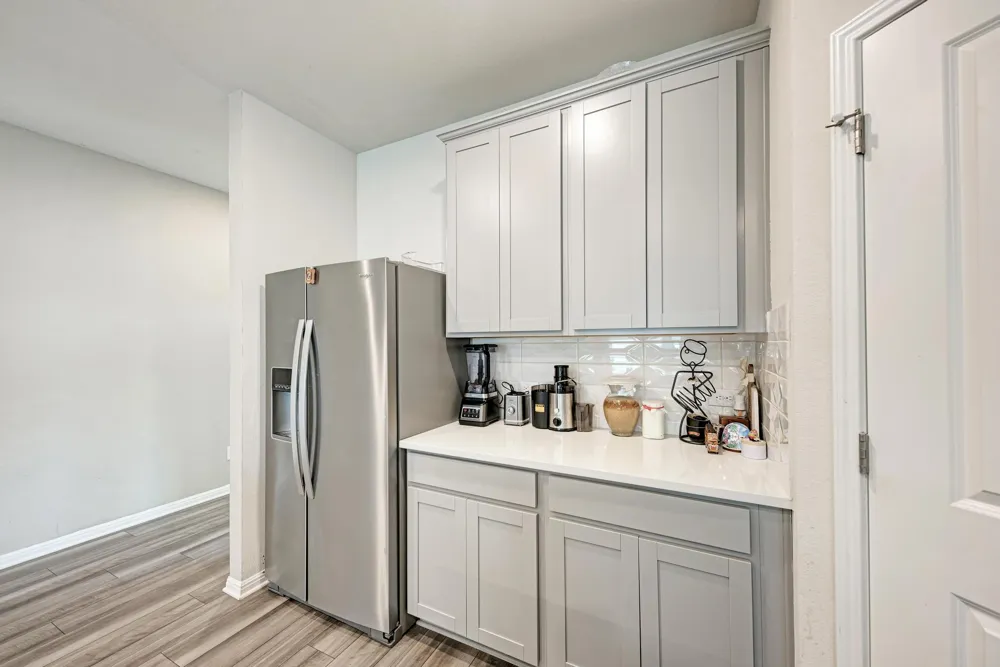 305 Windy Reed Road Hutto, TX 78634
