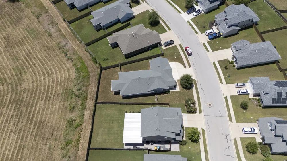205 Four Star Drive Elgin, TX 78621