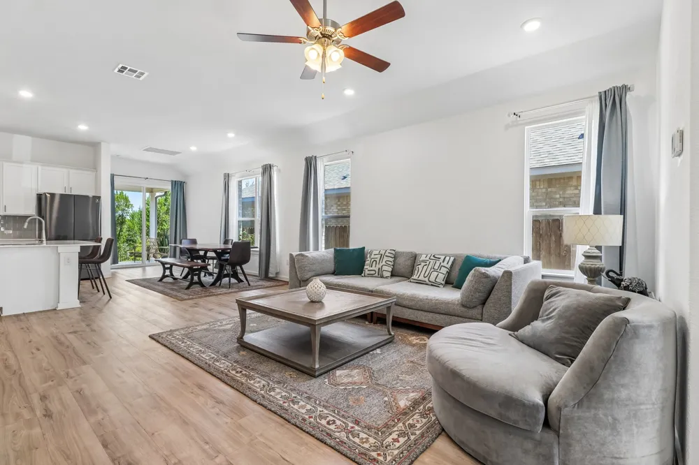 313 Peace Pipe Way Georgetown, TX 78628