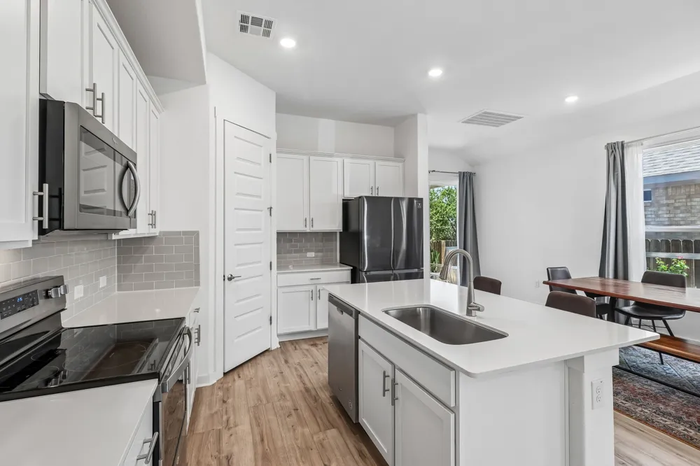 313 Peace Pipe Way Georgetown, TX 78628