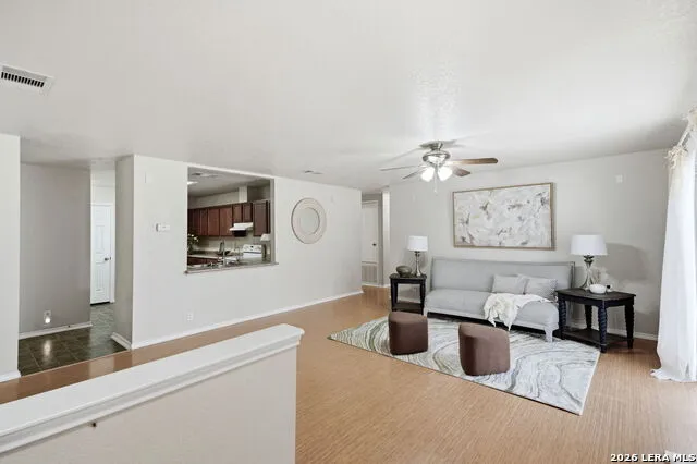 313 Chisholm Trl Seguin, TX 78155