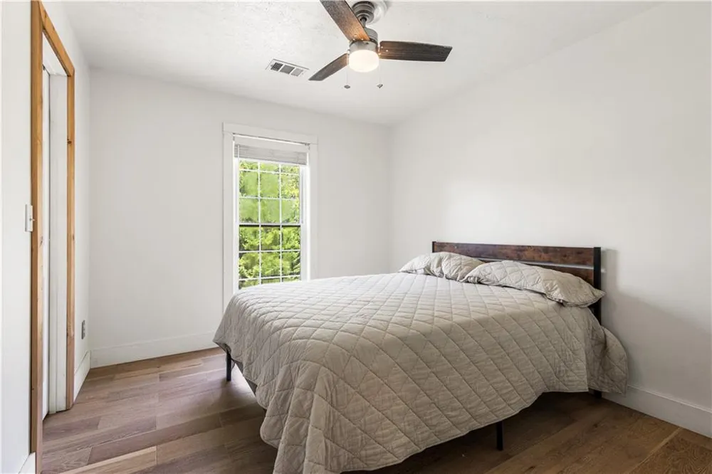 1890 Mcconnell Road Grayson, GA 30017