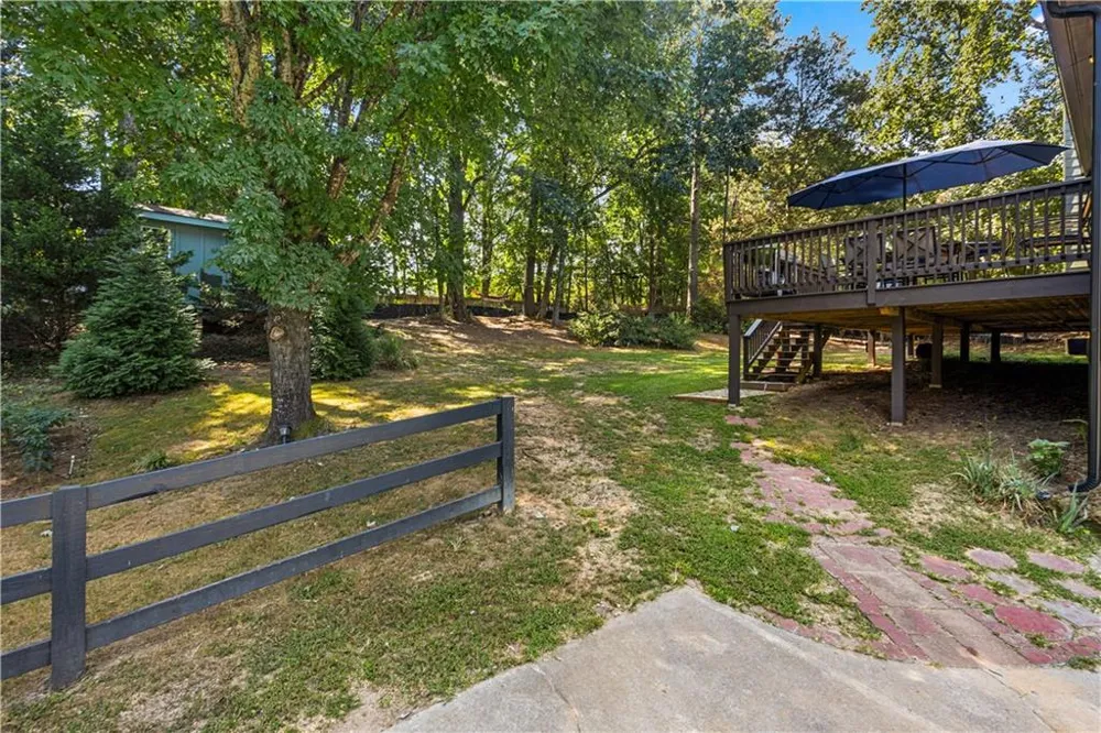 1890 Mcconnell Road Grayson, GA 30017
