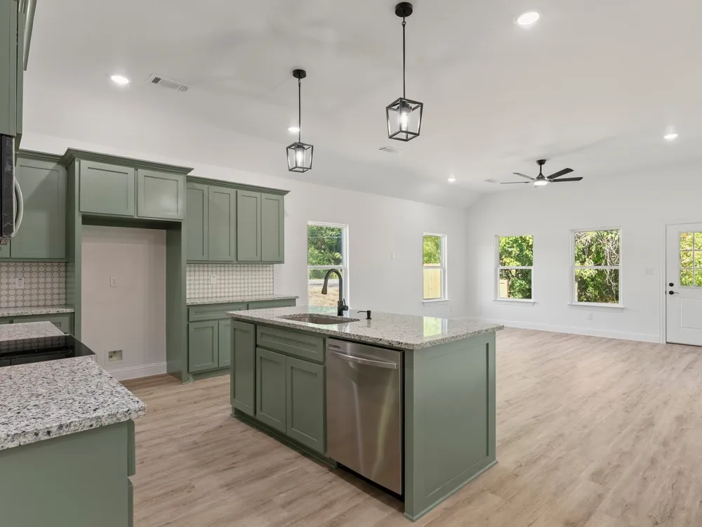 101 Oak Street Ector, TX 75439