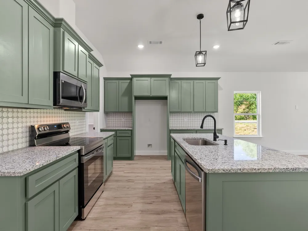 101 Oak Street Ector, TX 75439