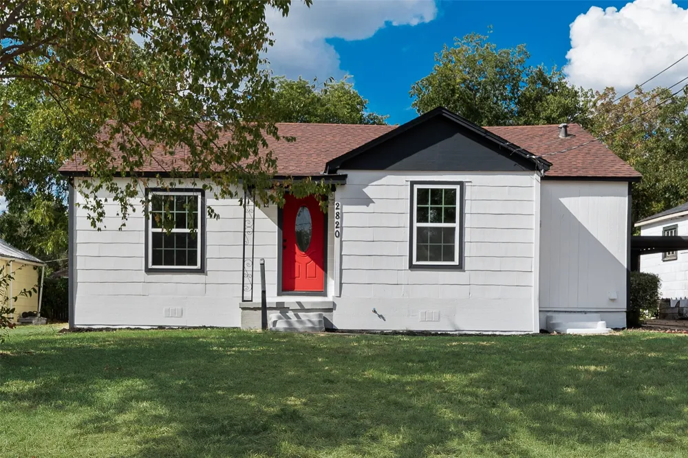 2820 Vinnie Street Greenville, TX 75401