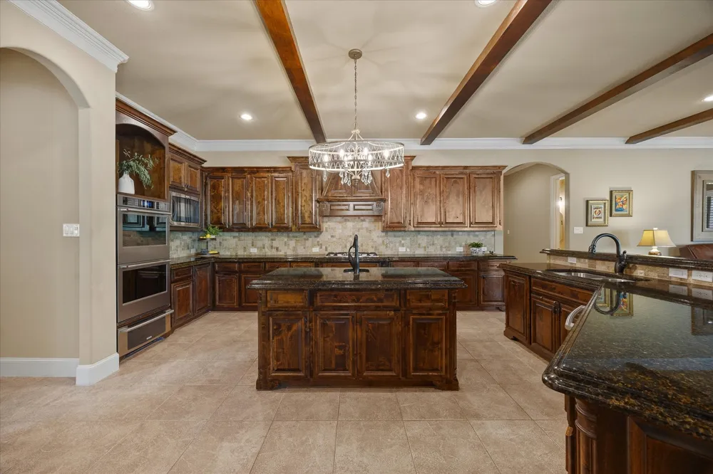 1700 Bison Meadow Lane Heath, TX 75032