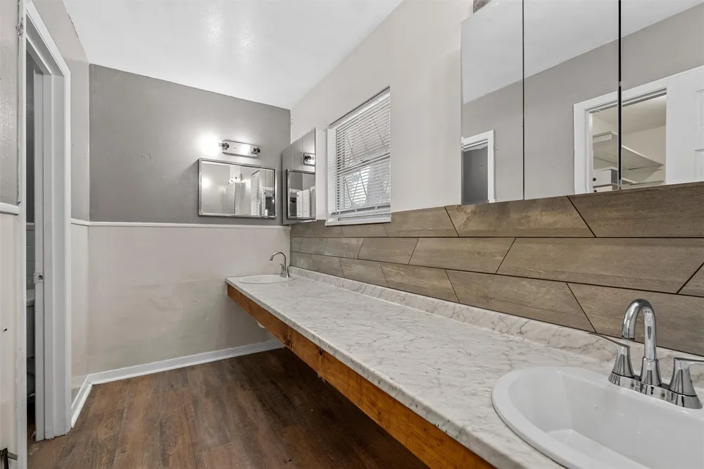 733 W 5th Street McGregor, TX 76657