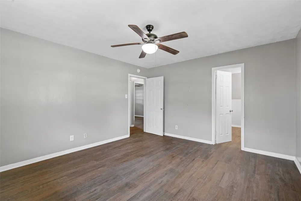 733 W 5th Street McGregor, TX 76657