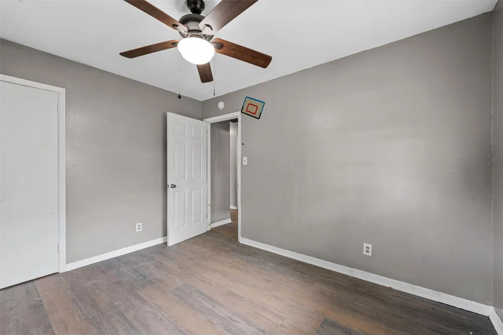 733 W 5th Street McGregor, TX 76657