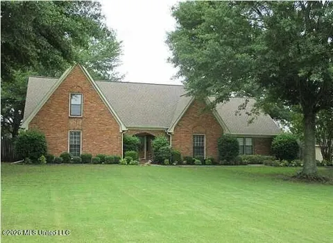 11710 Whispering Pines Drive