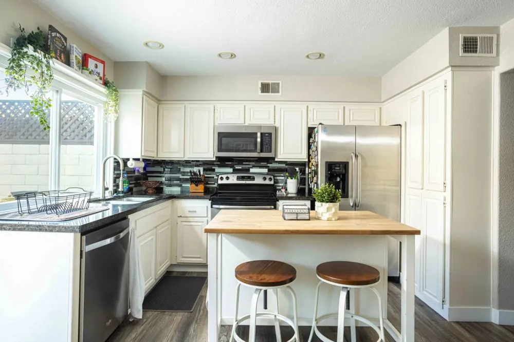 10382 Truckee River Court Fountain Valley, CA 92708