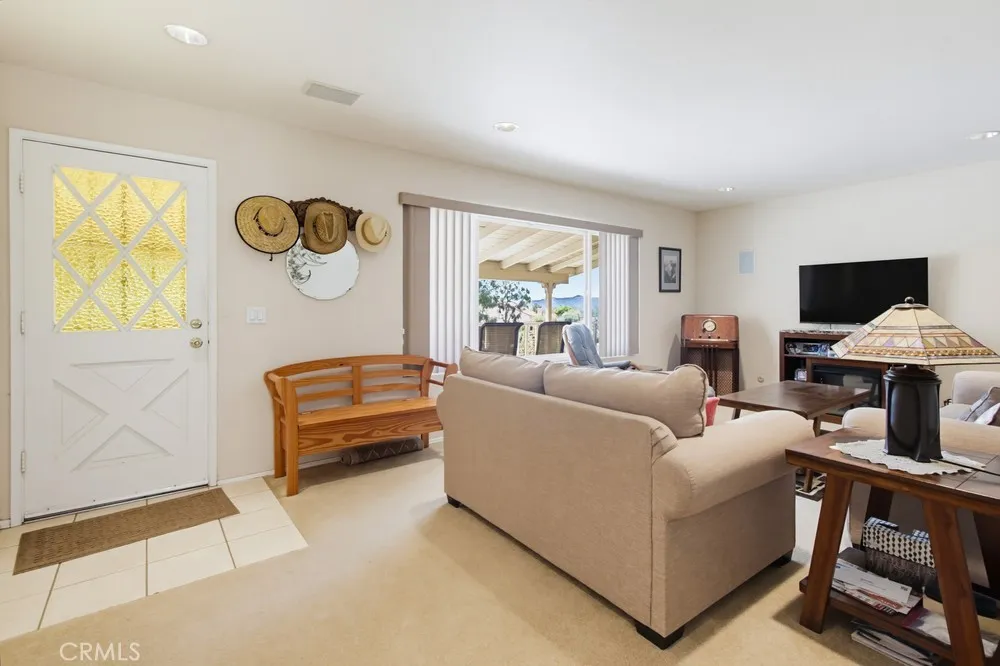 1691 Roble Grande Road Alpine, CA 91901