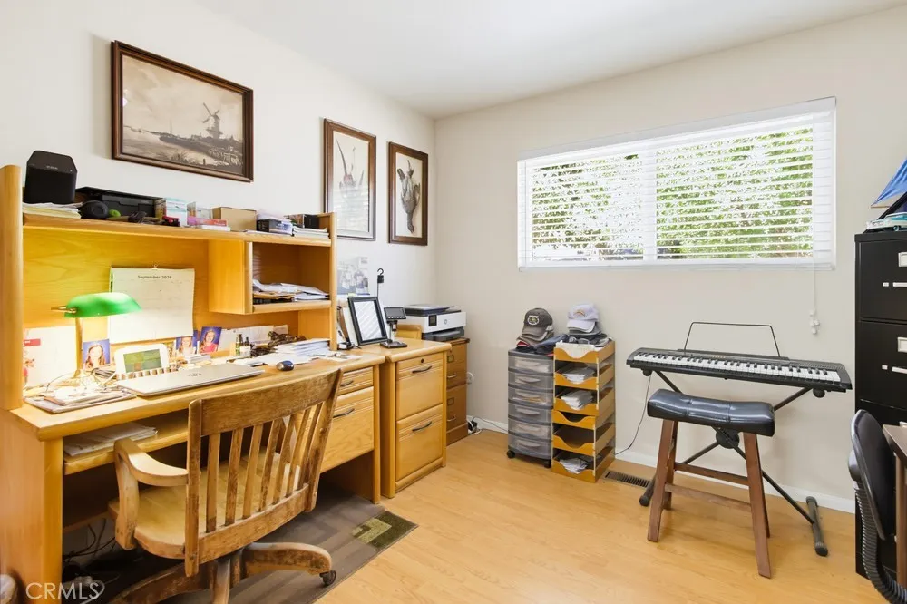 1691 Roble Grande Road Alpine, CA 91901