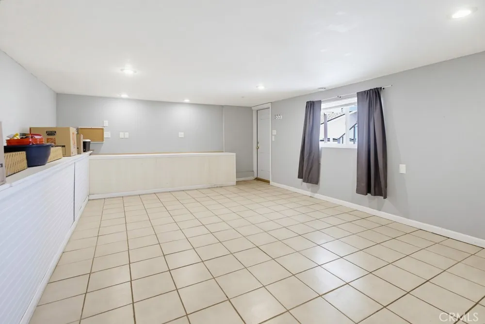 1691 Roble Grande Road Alpine, CA 91901