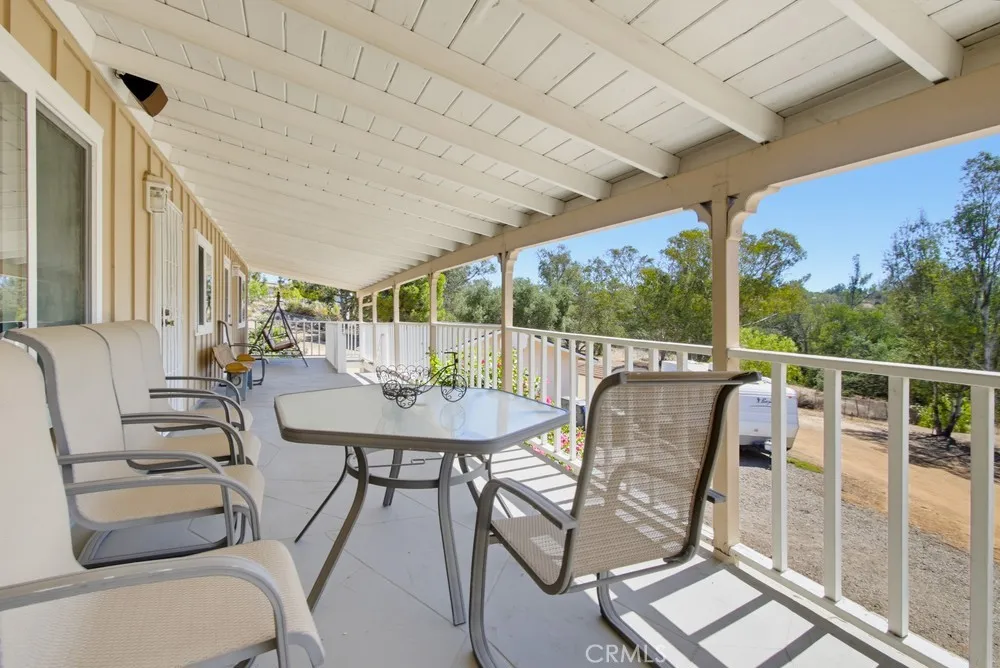 1691 Roble Grande Road Alpine, CA 91901