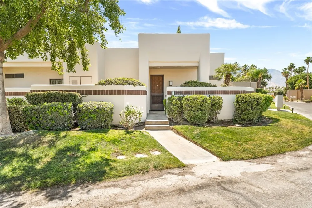 67451 Toltec Court Cathedral City, CA 92234