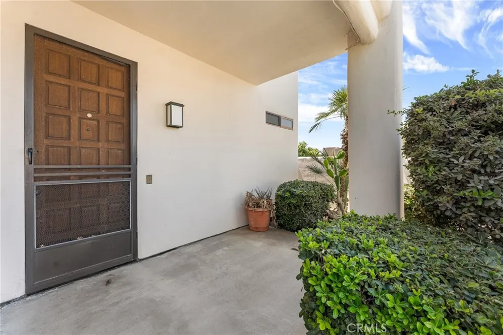 67451 Toltec Court Cathedral City, CA 92234