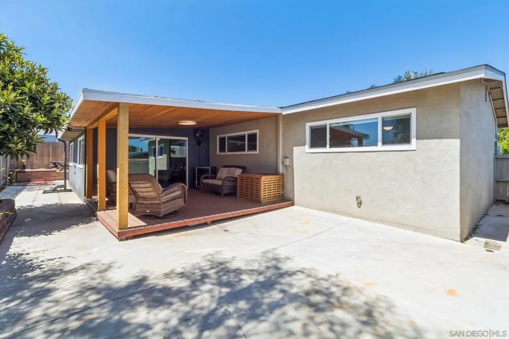 4119 Thomas St Oceanside, CA 92056