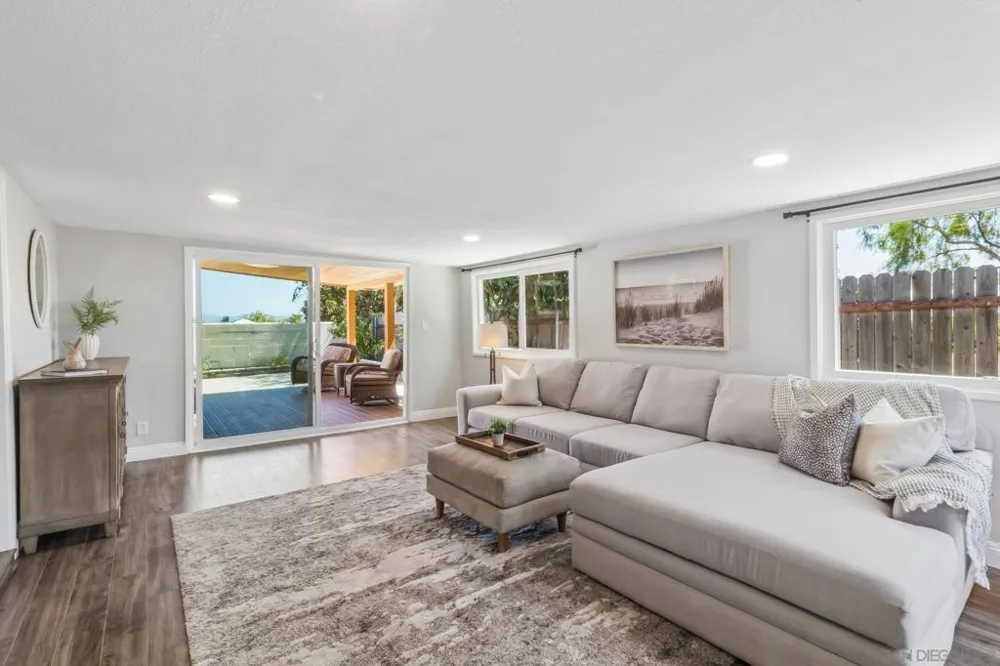 4119 Thomas St Oceanside, CA 92056