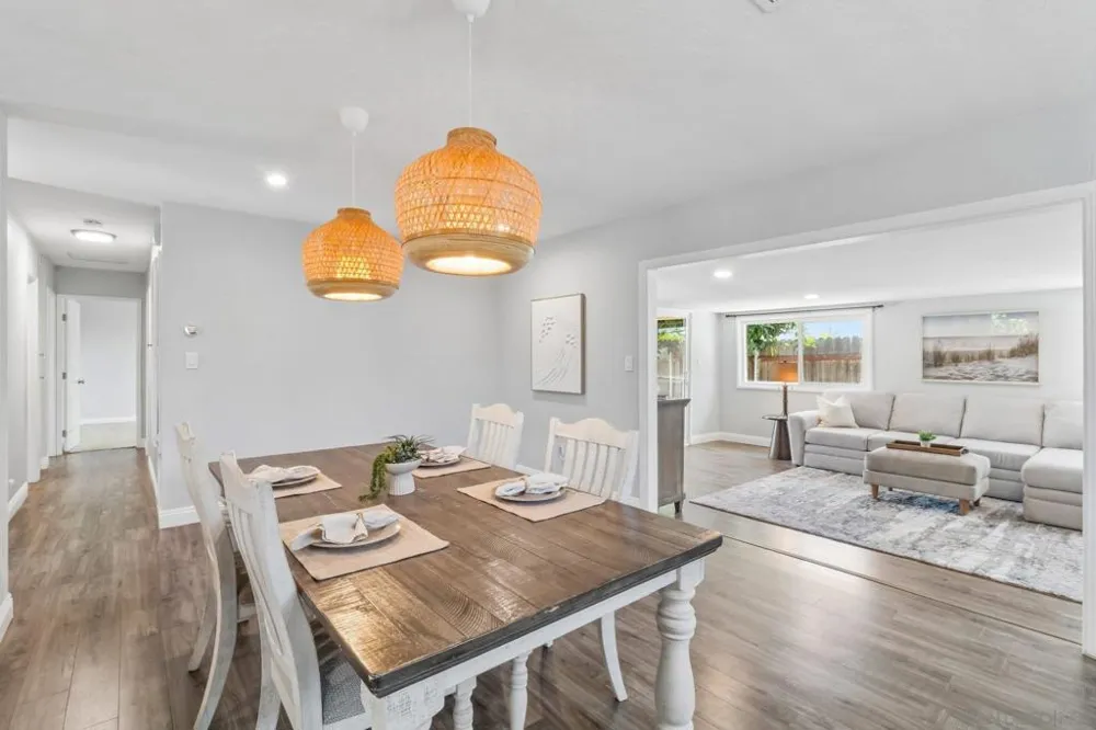 4119 Thomas St Oceanside, CA 92056