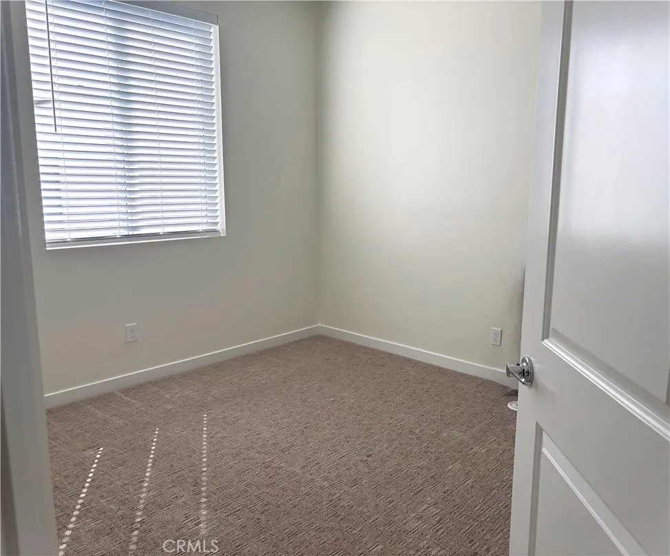 2516 S S Escondido Blvd #106 Escondido, CA 92025