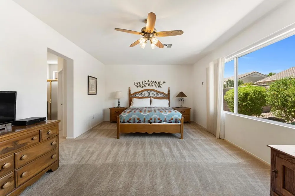 78528 Sunrise Canyon Avenue Palm Desert, CA 92211