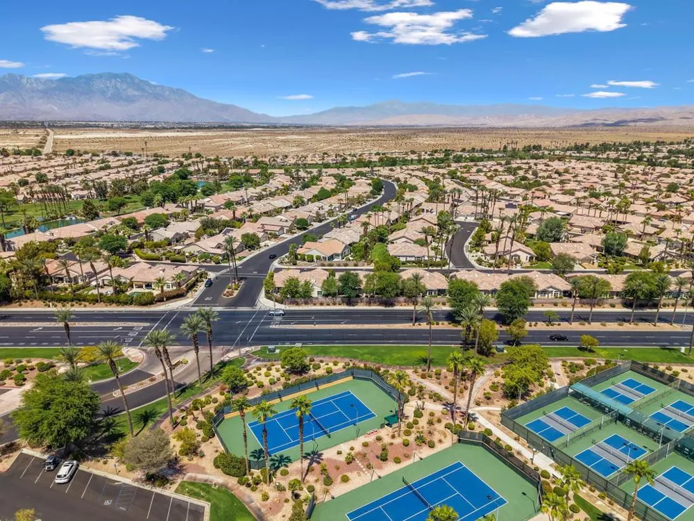 78528 Sunrise Canyon Avenue Palm Desert, CA 92211