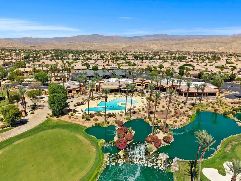 78528 Sunrise Canyon Avenue Palm Desert, CA 92211