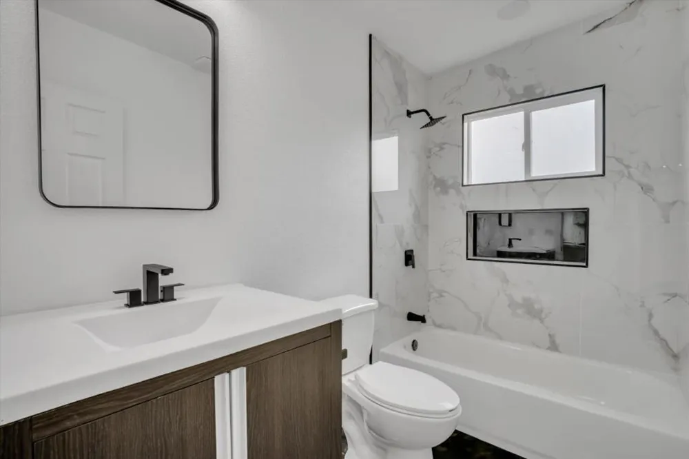 4006 Carrington Street Oakland, CA 94601