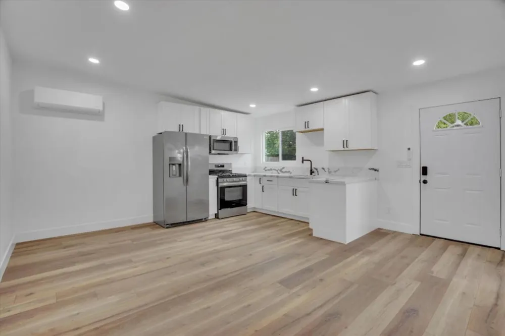 4006 Carrington Street Oakland, CA 94601