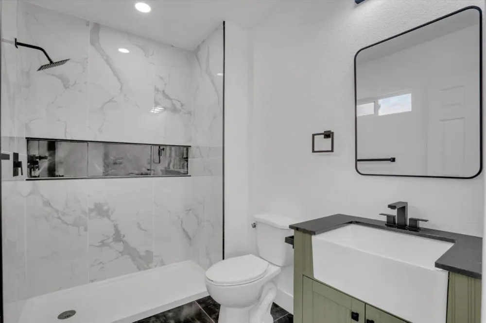 4006 Carrington Street Oakland, CA 94601